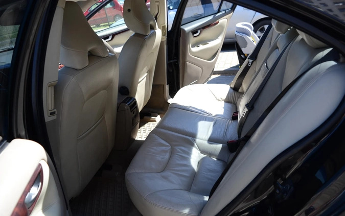 Volvo S60 cena 21000 przebieg: 188000, rok produkcji 2007 z Warszawa małe 191
